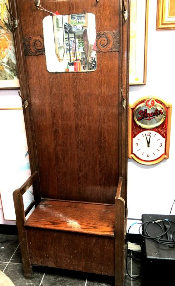 Antique Furniture Retro Furniture Old Furniture Valparaiso, IN