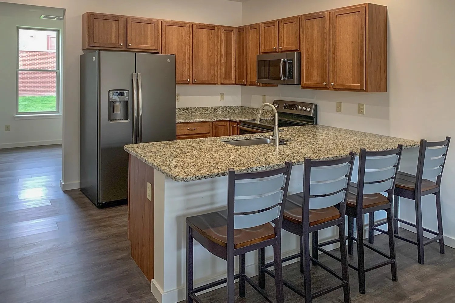 4 BedroomTownhouses for Rent Oxford Ohio Gas Light Brownstones