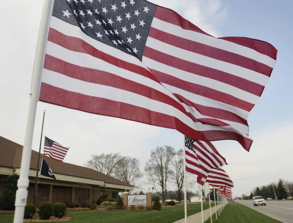 Funeral & Burial Services in Saginaw MI Snow Funeral Home