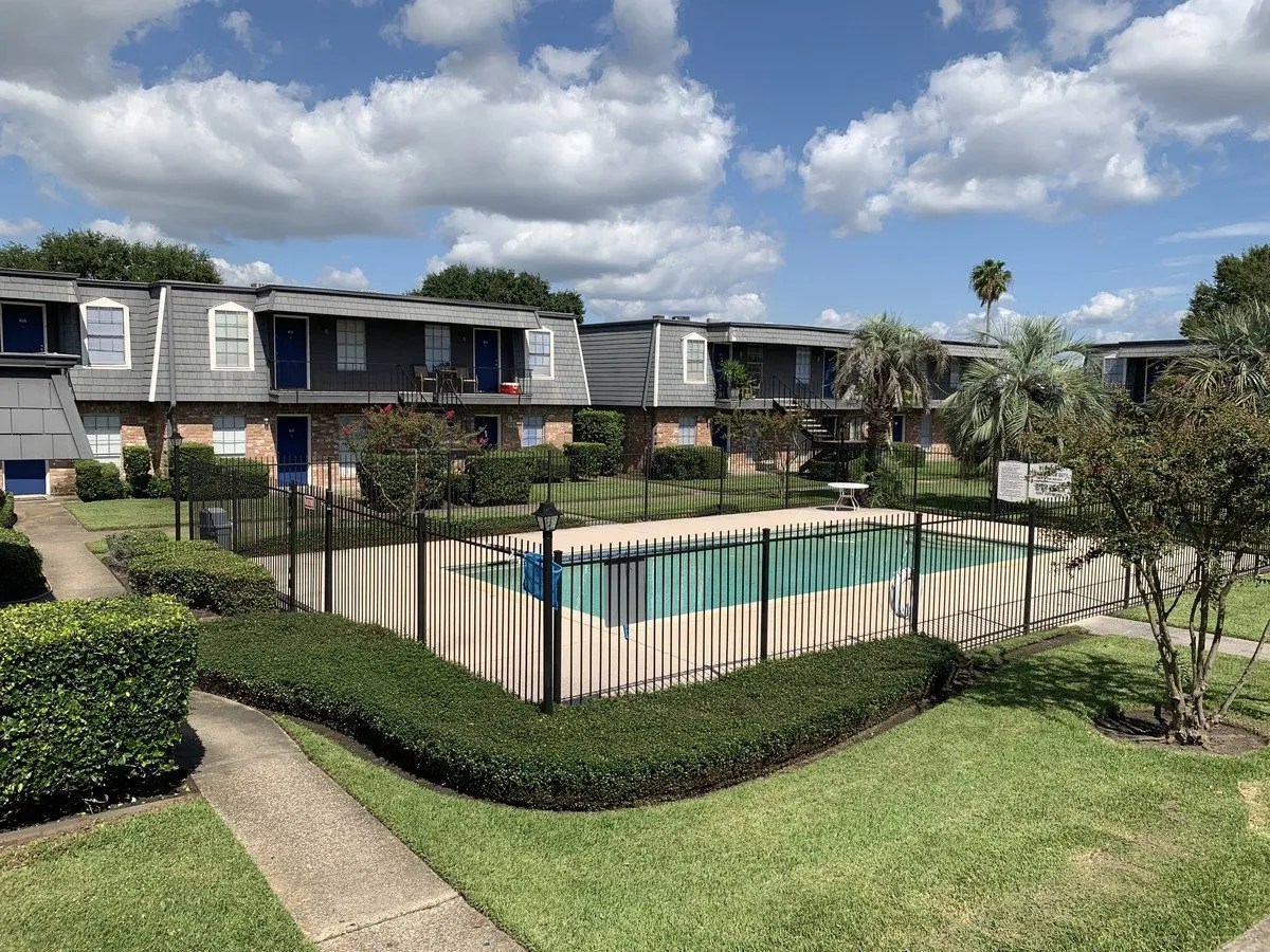 Chateau Nederland Apartments For Rent Nederland, TX