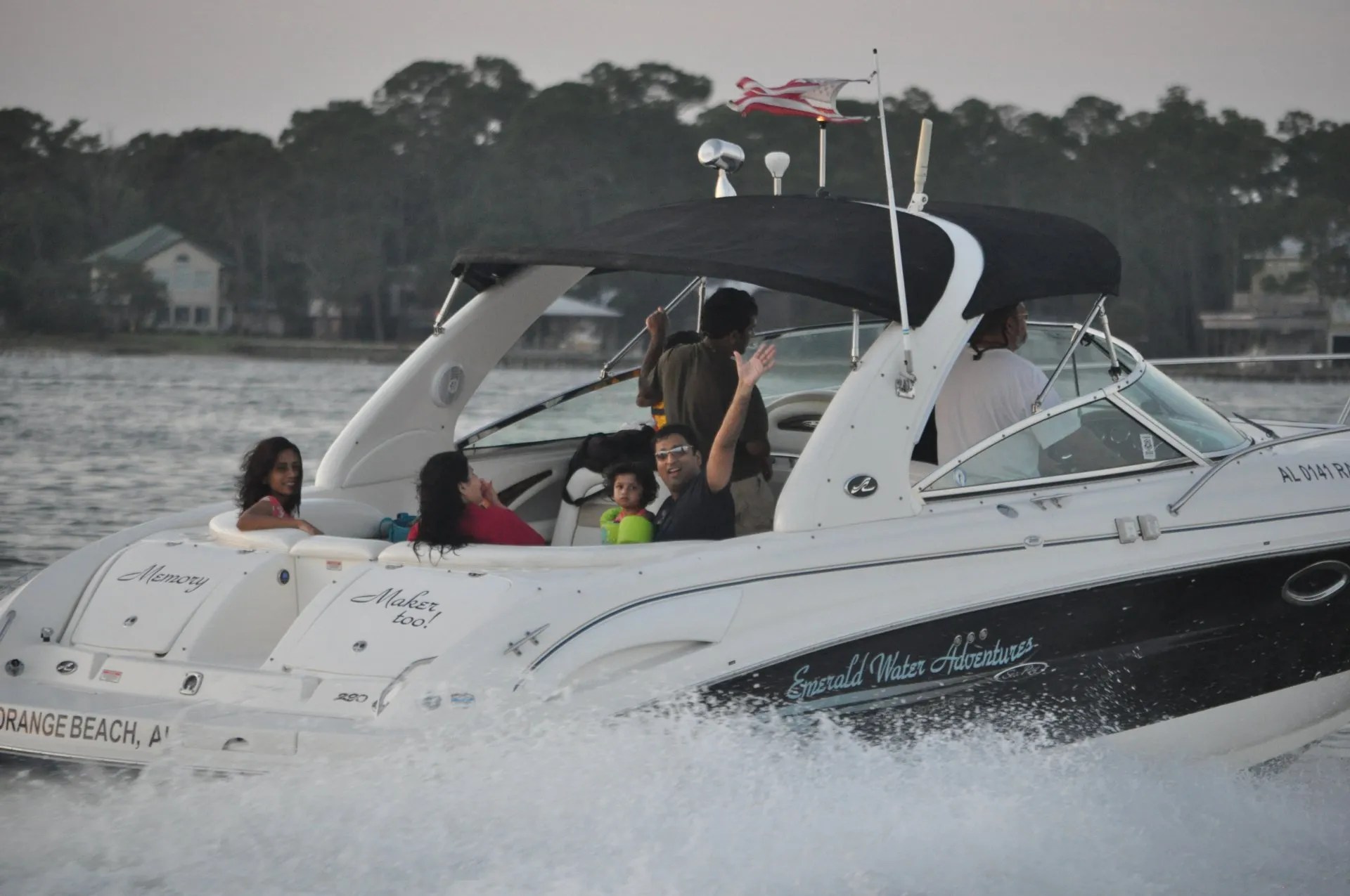 3 Hr Dolphin Safari Birthday Celebration on Bird Island Orange Beach