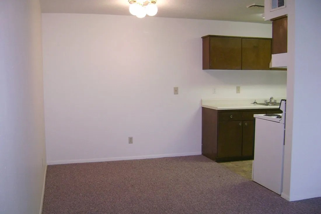 Meadowbrook, Lawrence, Kansas, 2 bedroom