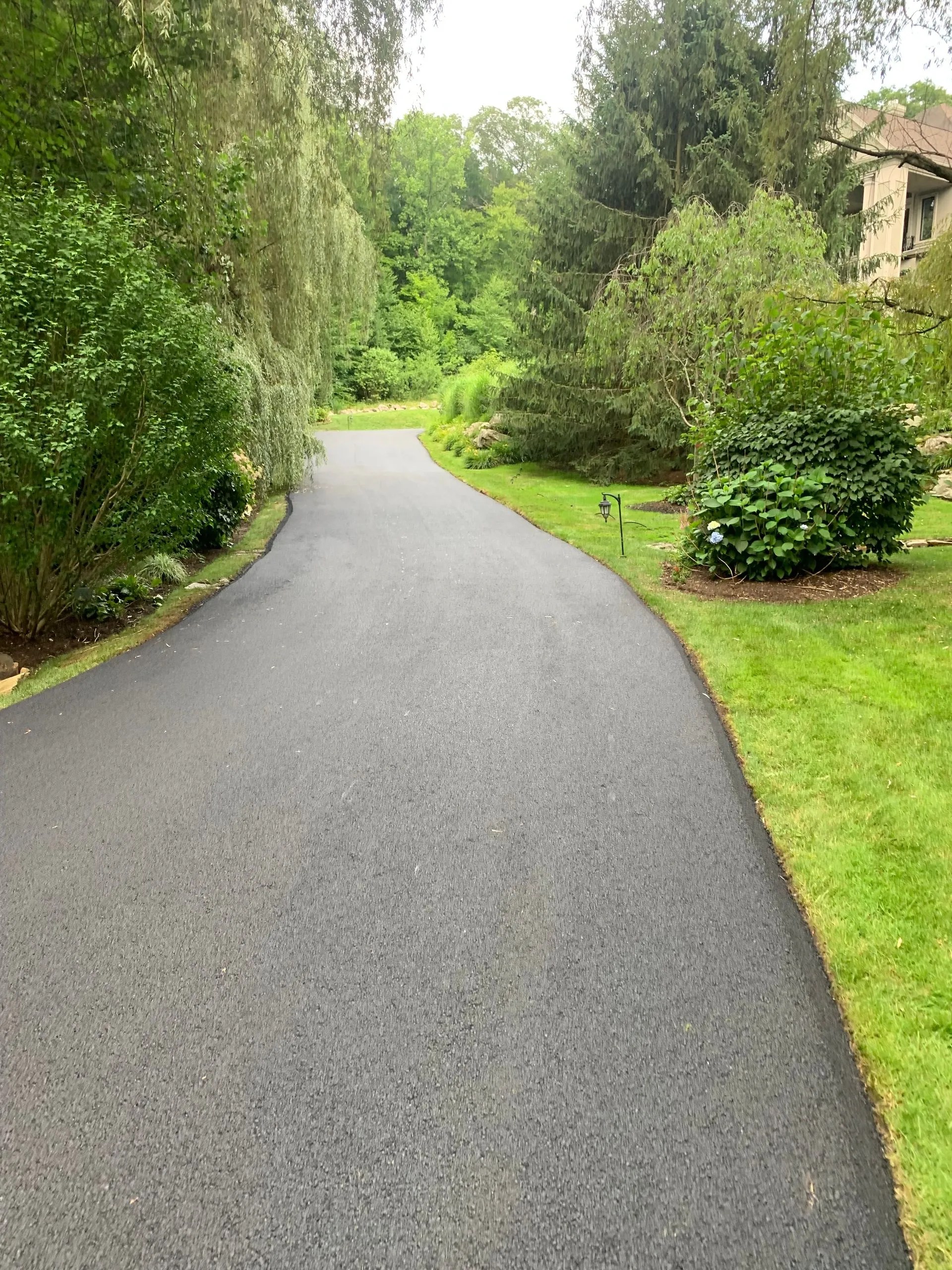 Custom Asphalt Paving Warwick, NY J Young Enterprises, Inc.