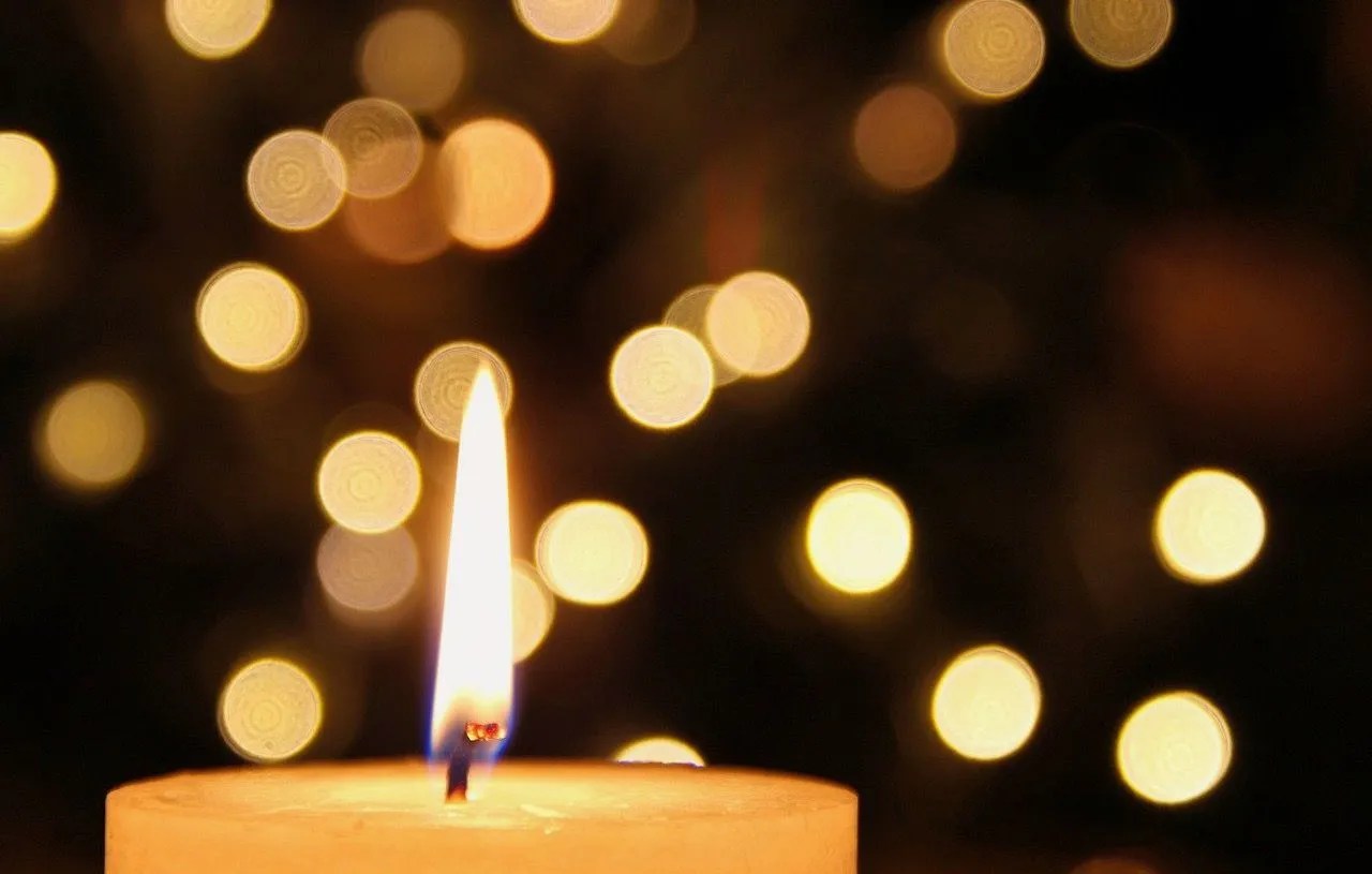 9 Ways Essential Oil Diffusers Are Better Than Candles