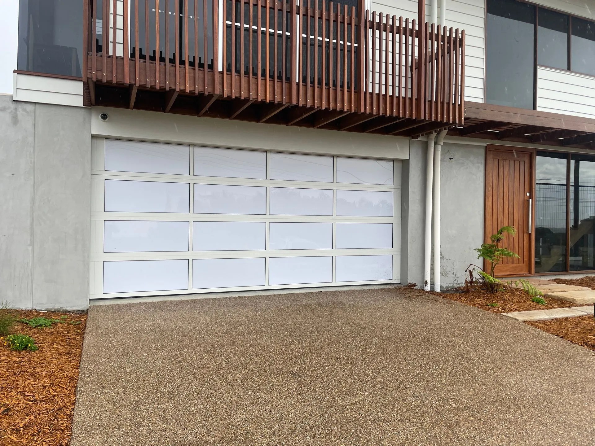 Good Look Garage Doors Pialba Qld at Gloria Goodrow blog