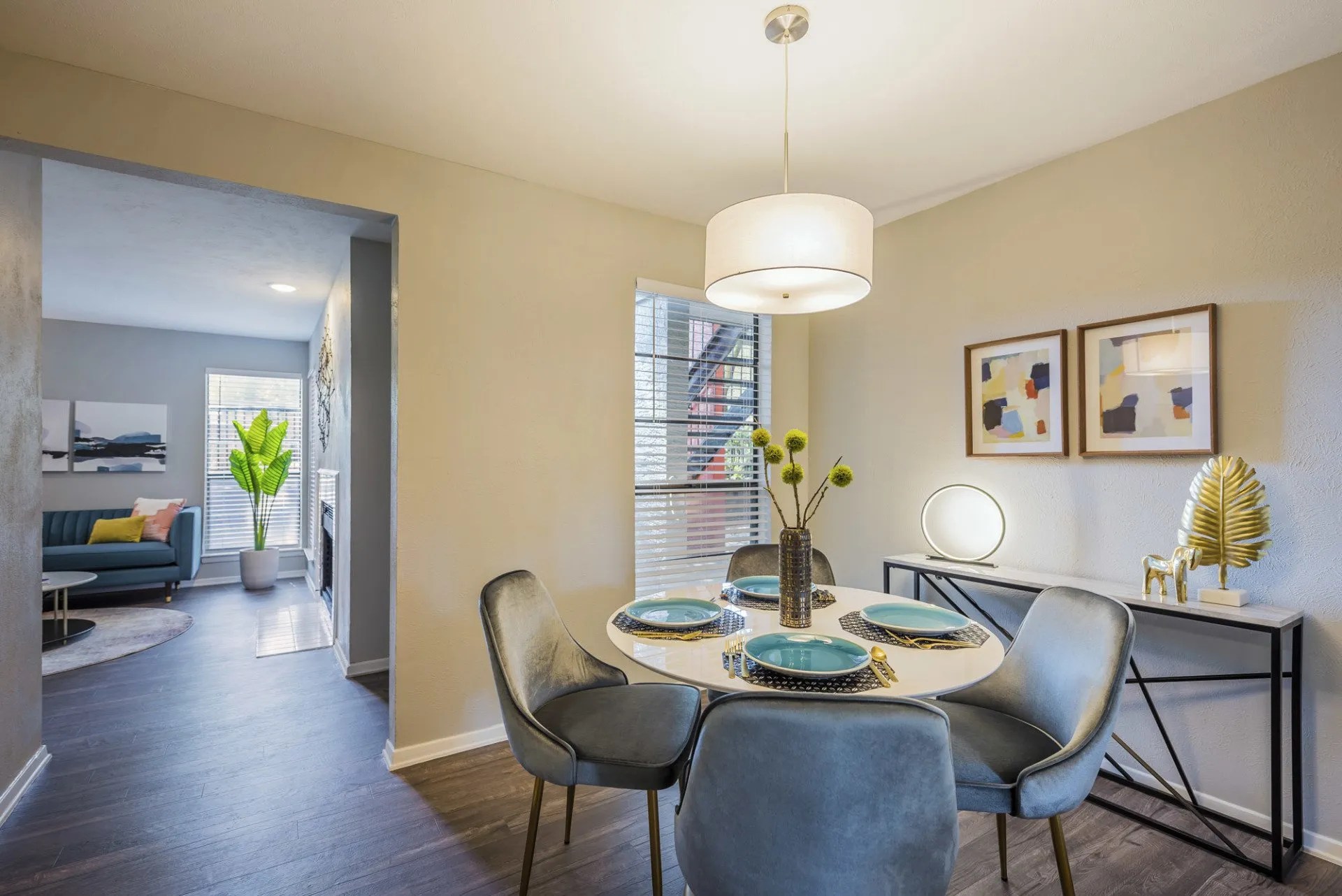 Gallery Aroya Apartments, Dallas TX