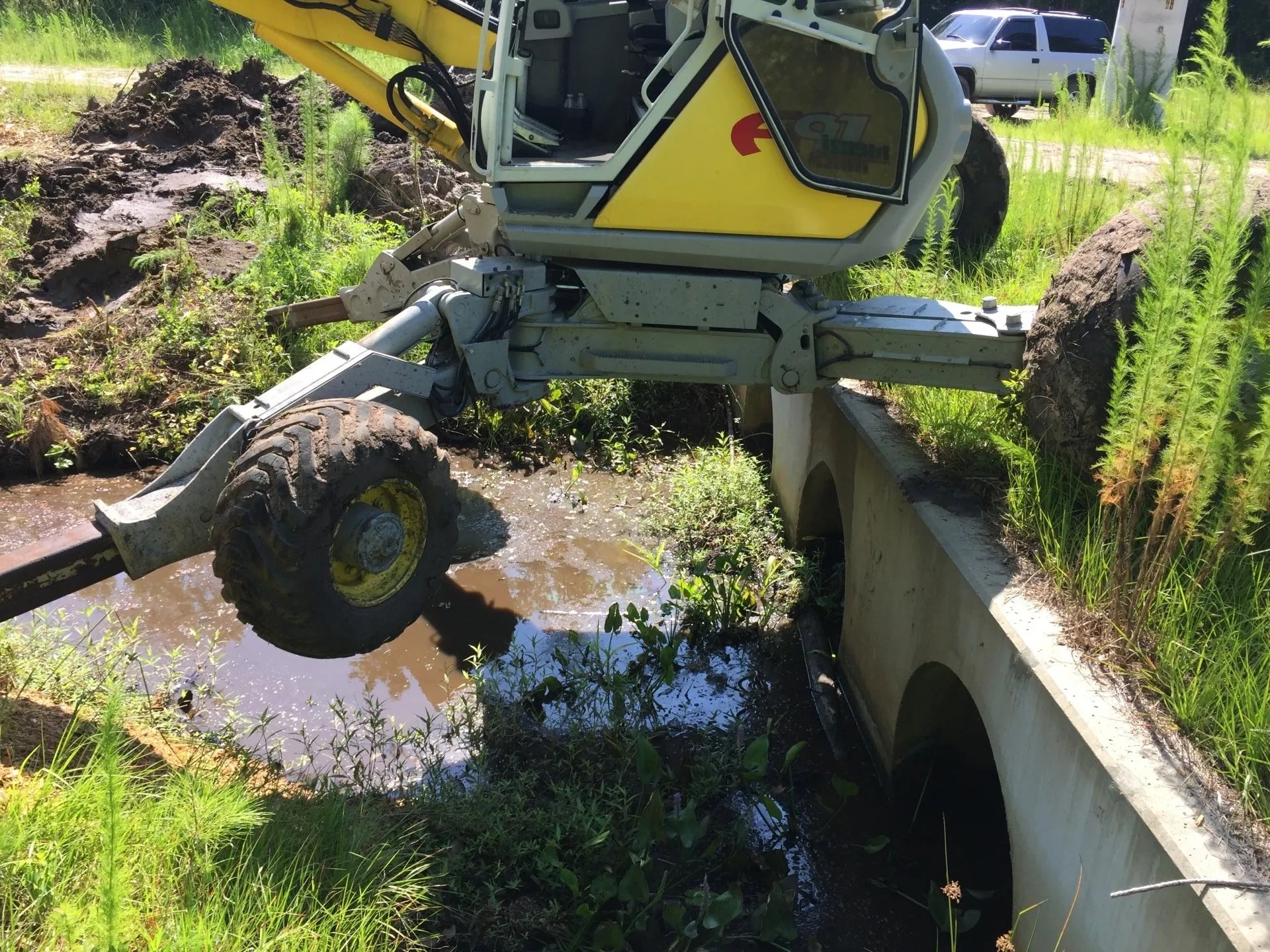 Ponds Jacksonville, FL Shaw's Land Clearing LLC