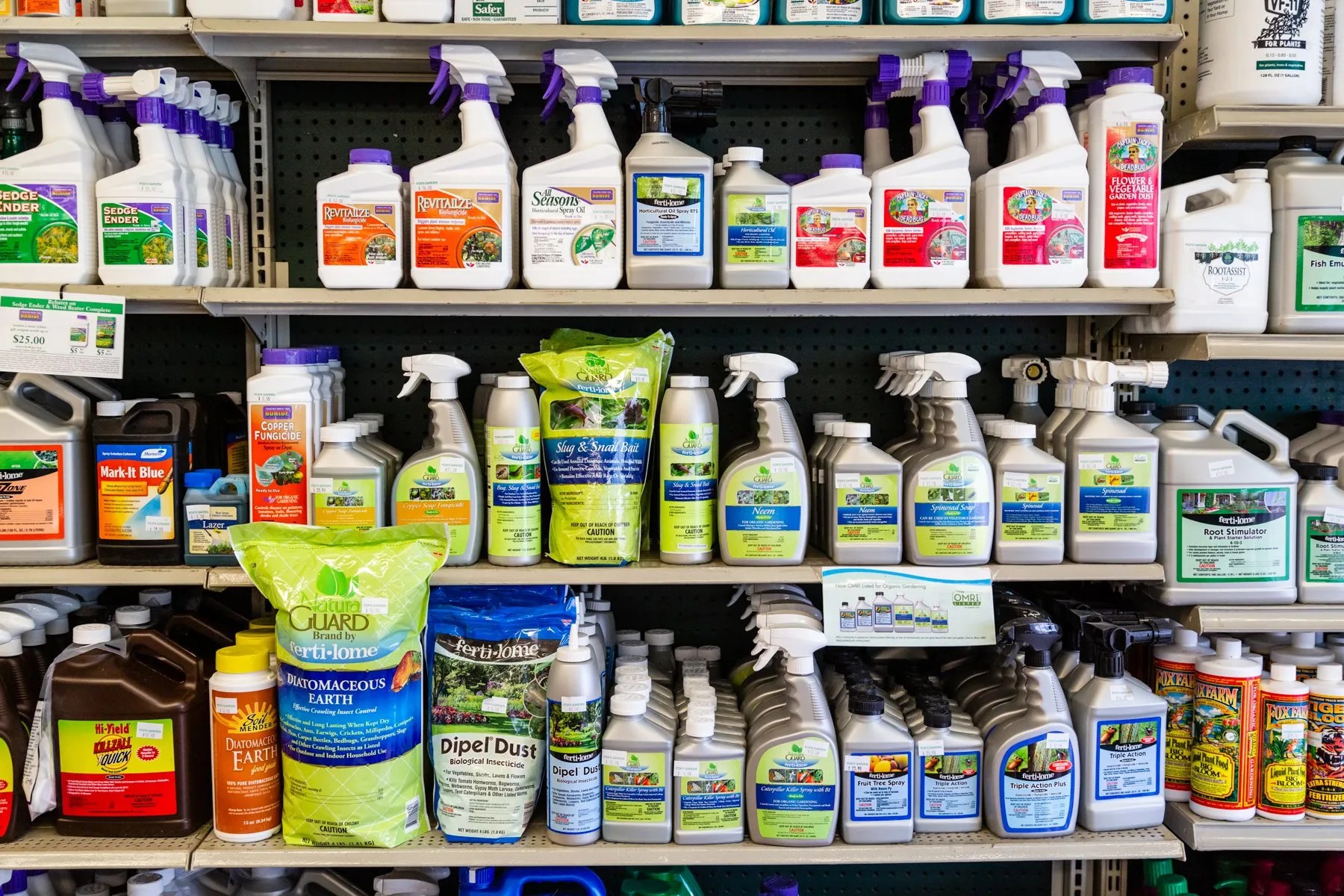 Fox's Lawn and Garden Supply Pueblo, Colorado