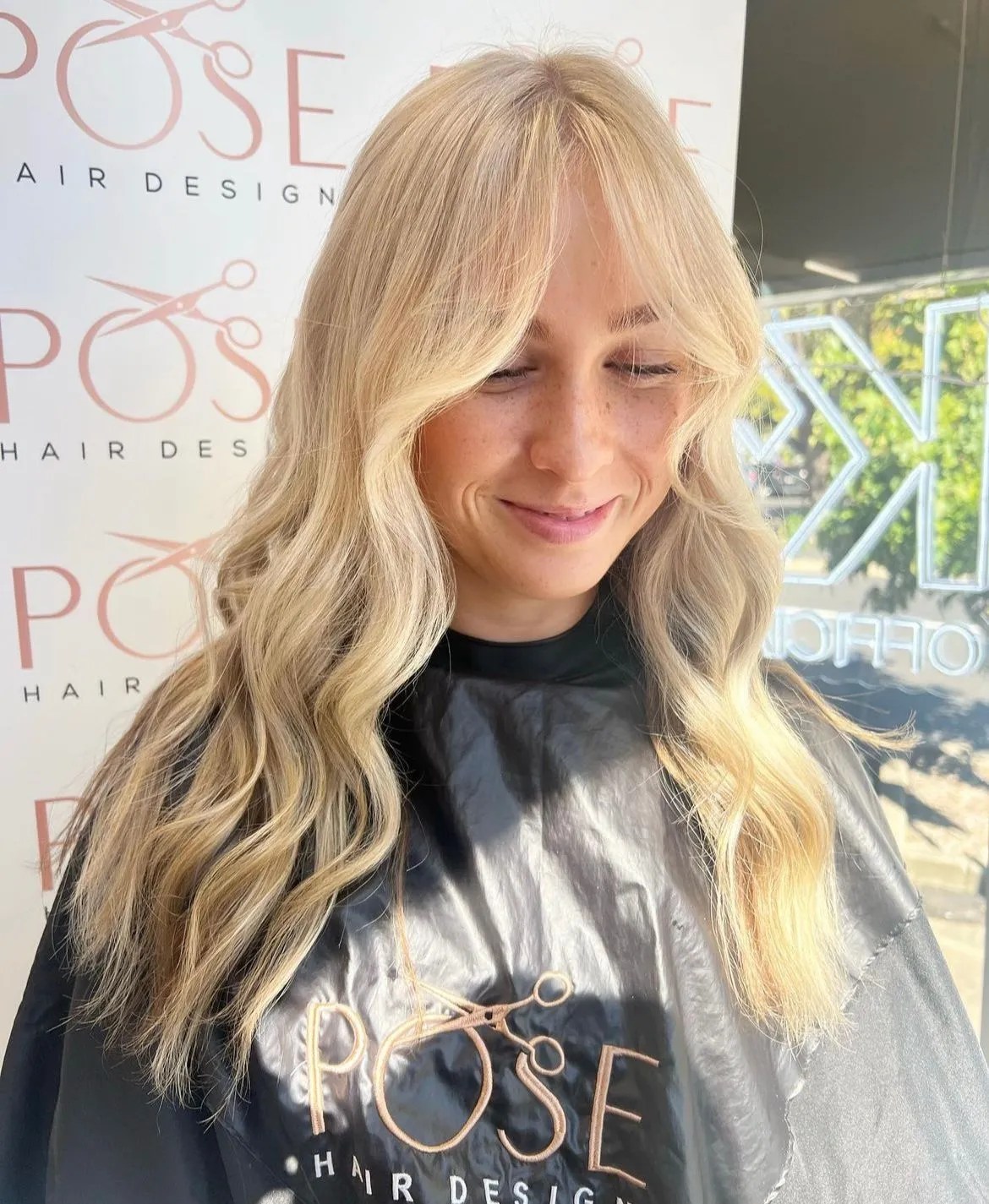 Hair Salon in Orange Pose Hair Design