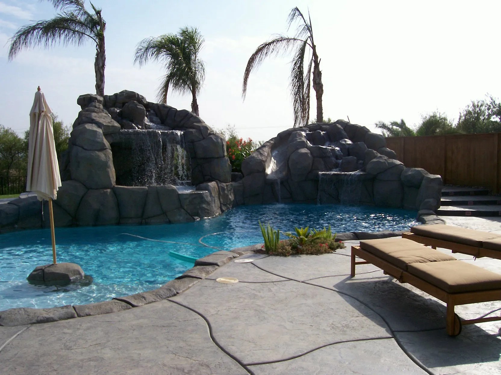 Services Executive Pool and Spa