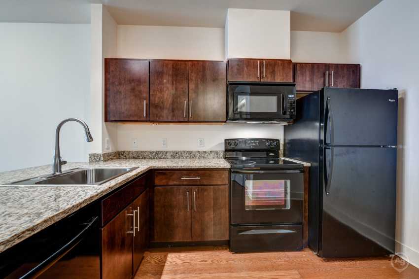 Meridia Lifestyles Apartments for Rent in Linden, NJ