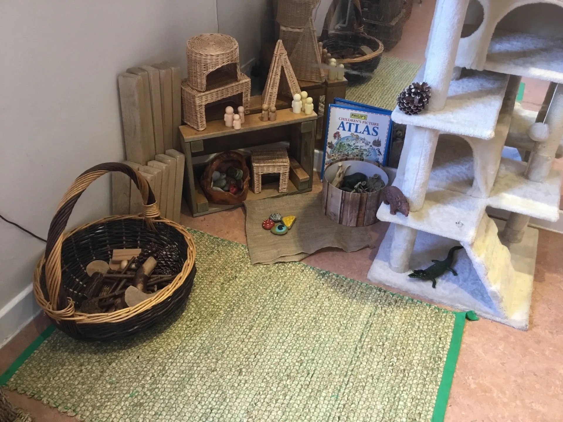 Preschool childcare services from Pangbourne day Nursery