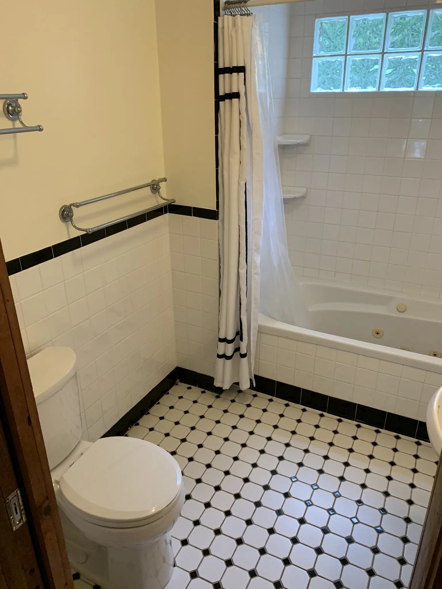 FGC Realty Snapdragon Apartments