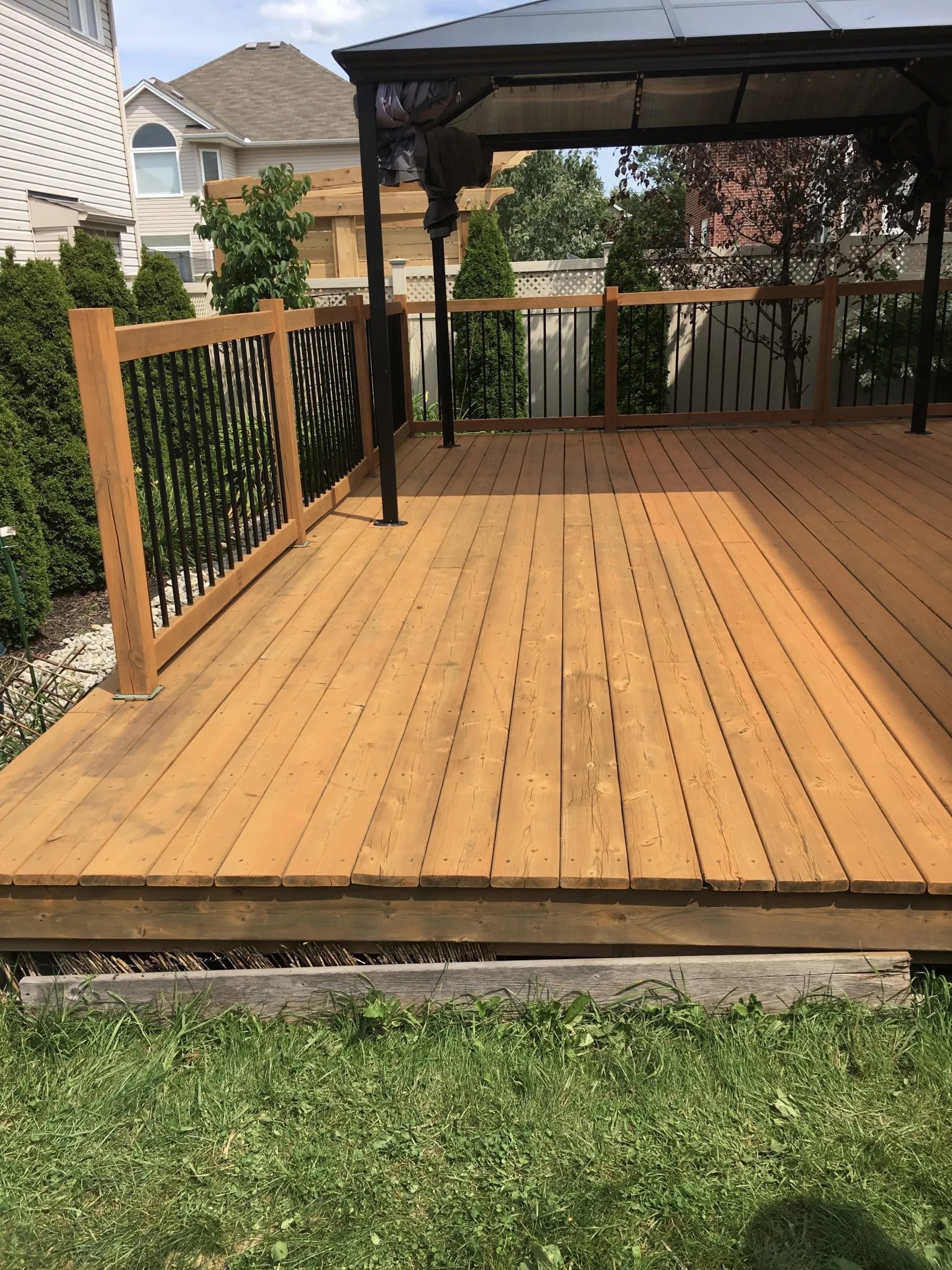 How To Remove Old Stain From Your Deck Or Fence