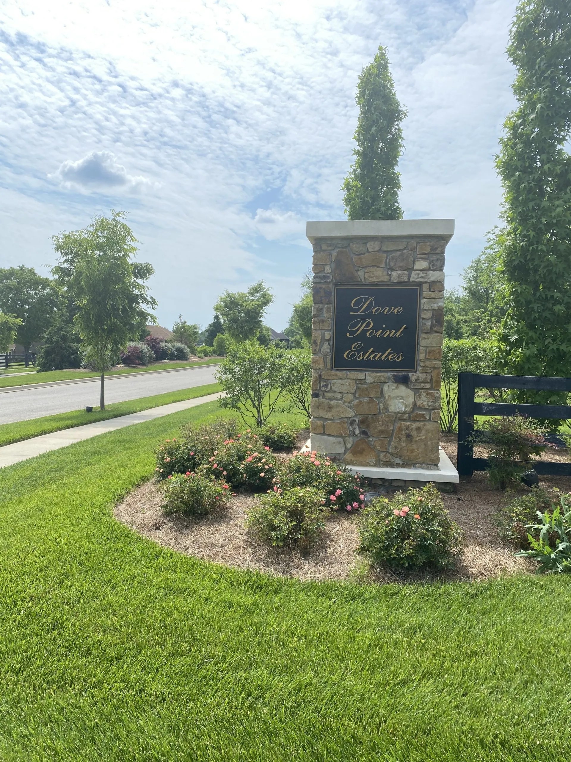 Dove Point Estates Custom Home Builder in Louisville