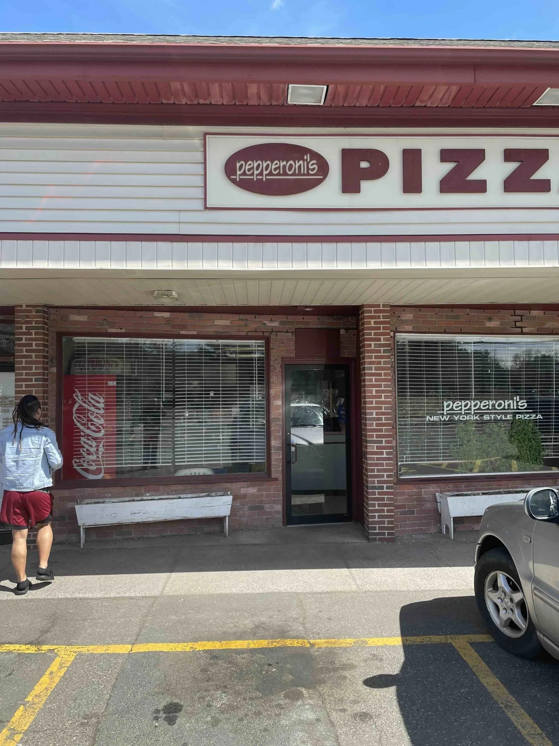 Pepperoni's and Co; Great Pizza by the Slice