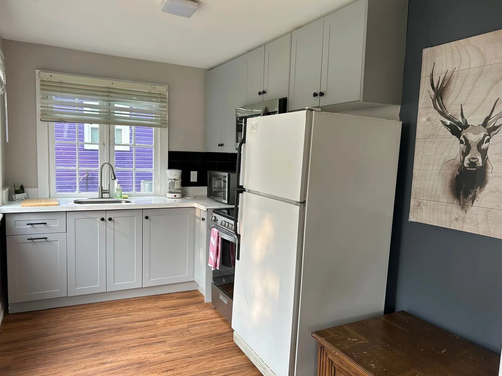 Rooms Snug Harbour Cottage & Marina in Lindsay ON