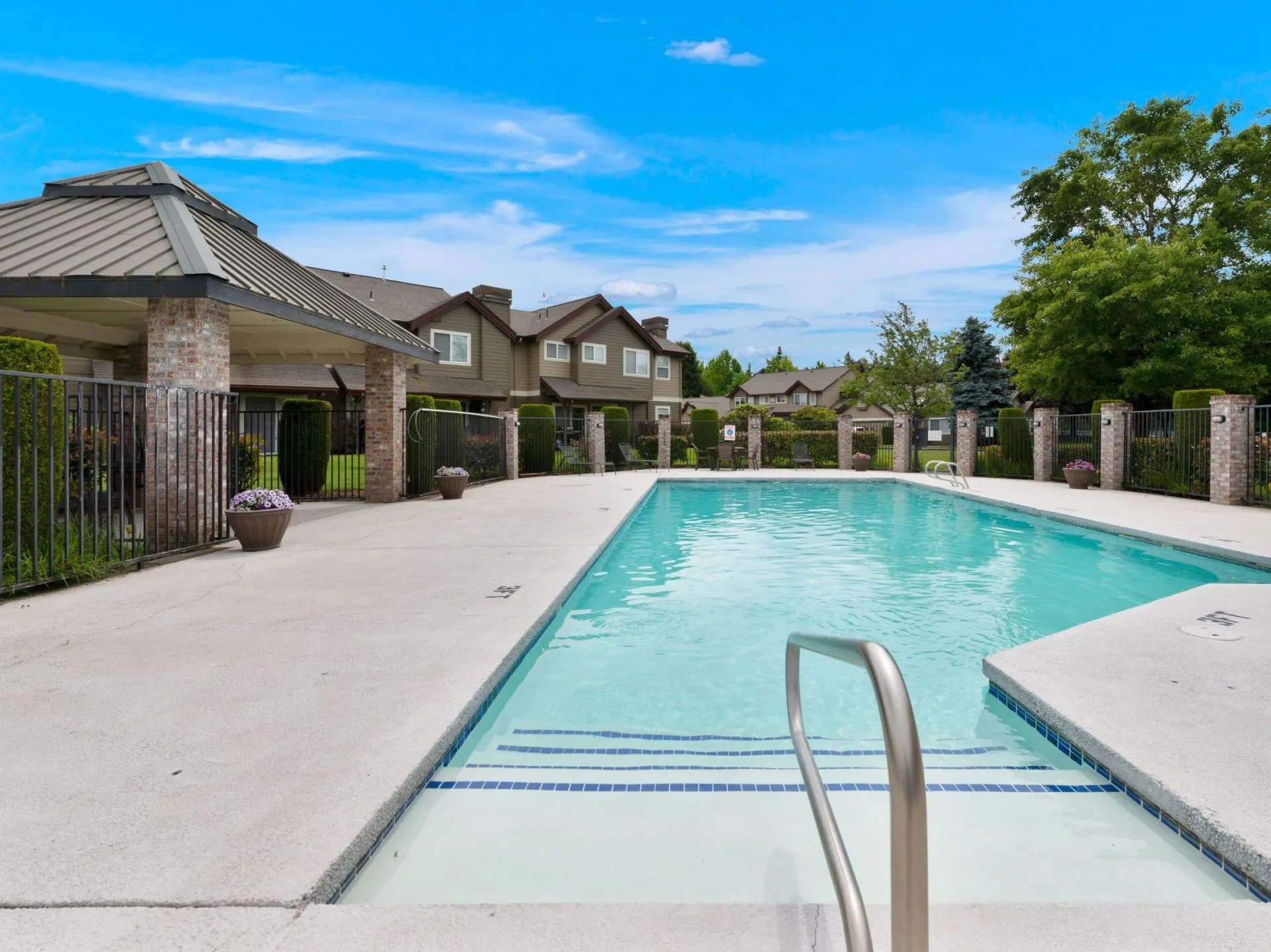 Willow Pointe Luxury Townhomes in Vancouver’s Salmon Creek