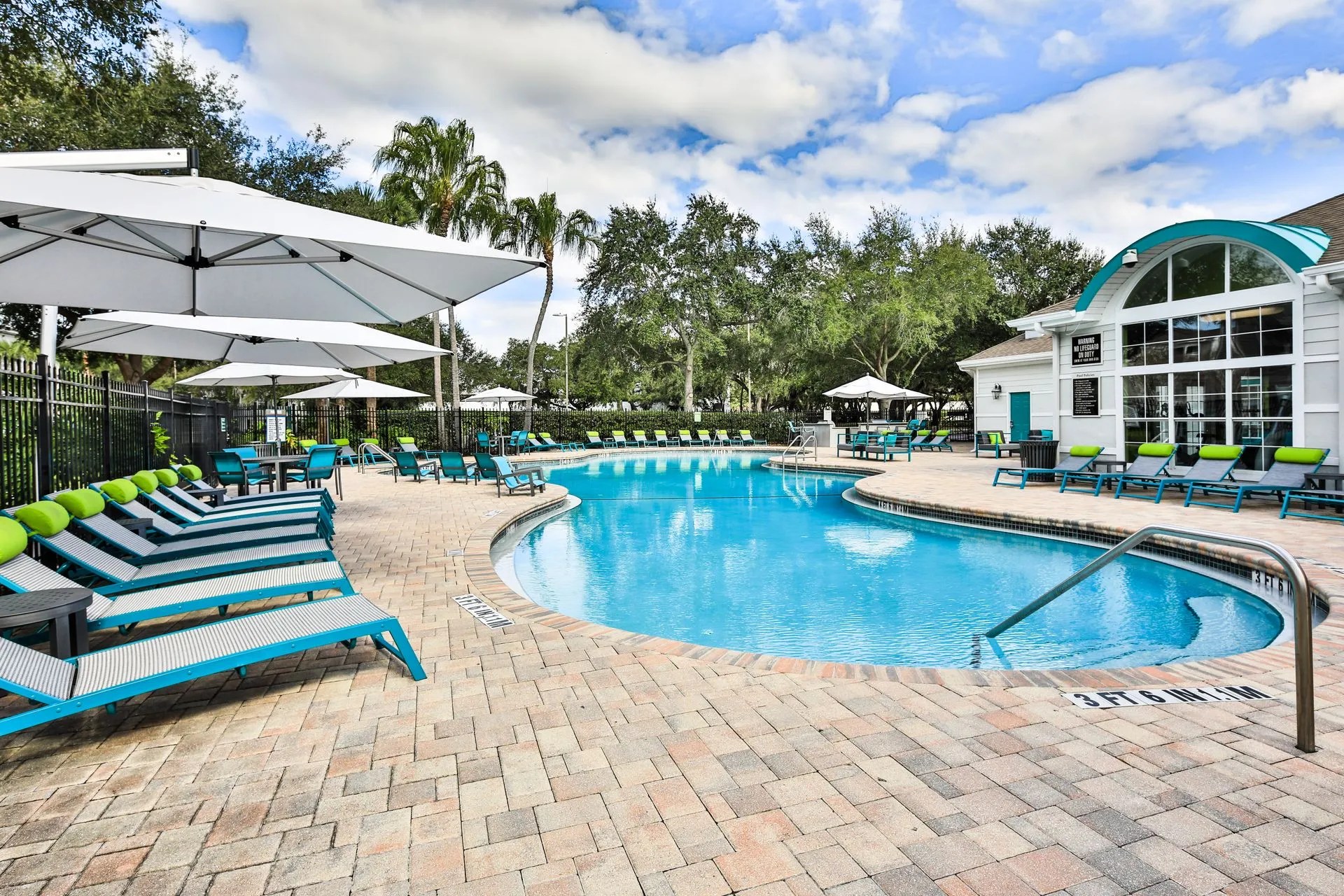 Gallery Apartment Complexes in Westshore, FL