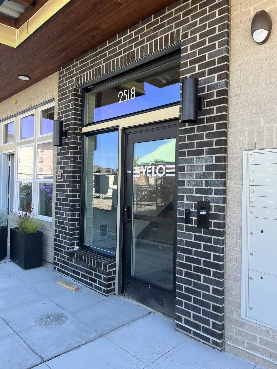 Velo Apartments