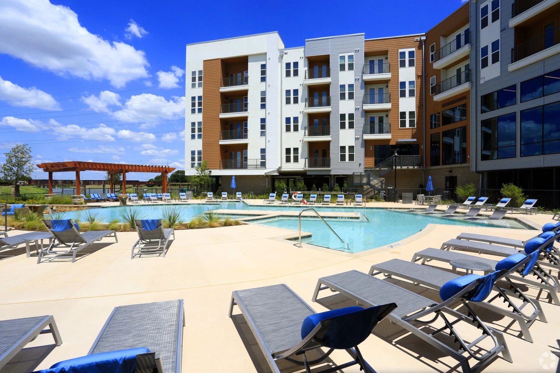 Gallery Pet Friendly Fort Worth, TX Apts