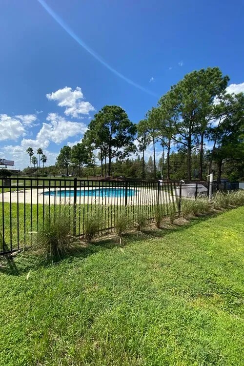 Home Topaz Retreat Apartments