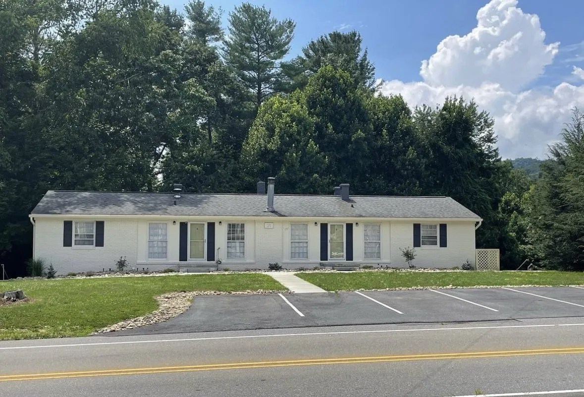 Ford Apartments Broadway Properties of North Carolina, LLC