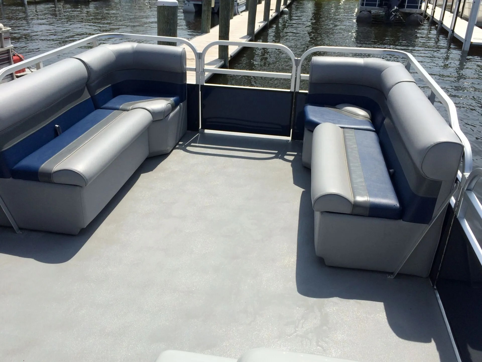 Lake Boat Club and Boat rental MN with Rockvam Boat Yards, Inc.