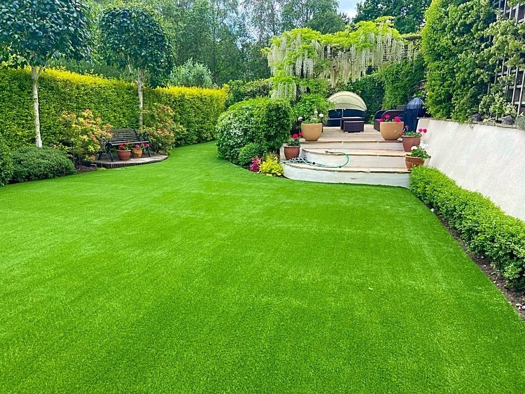 Artificial Grass Suppliers Bromsgrove, Droitwich, Redditch, West