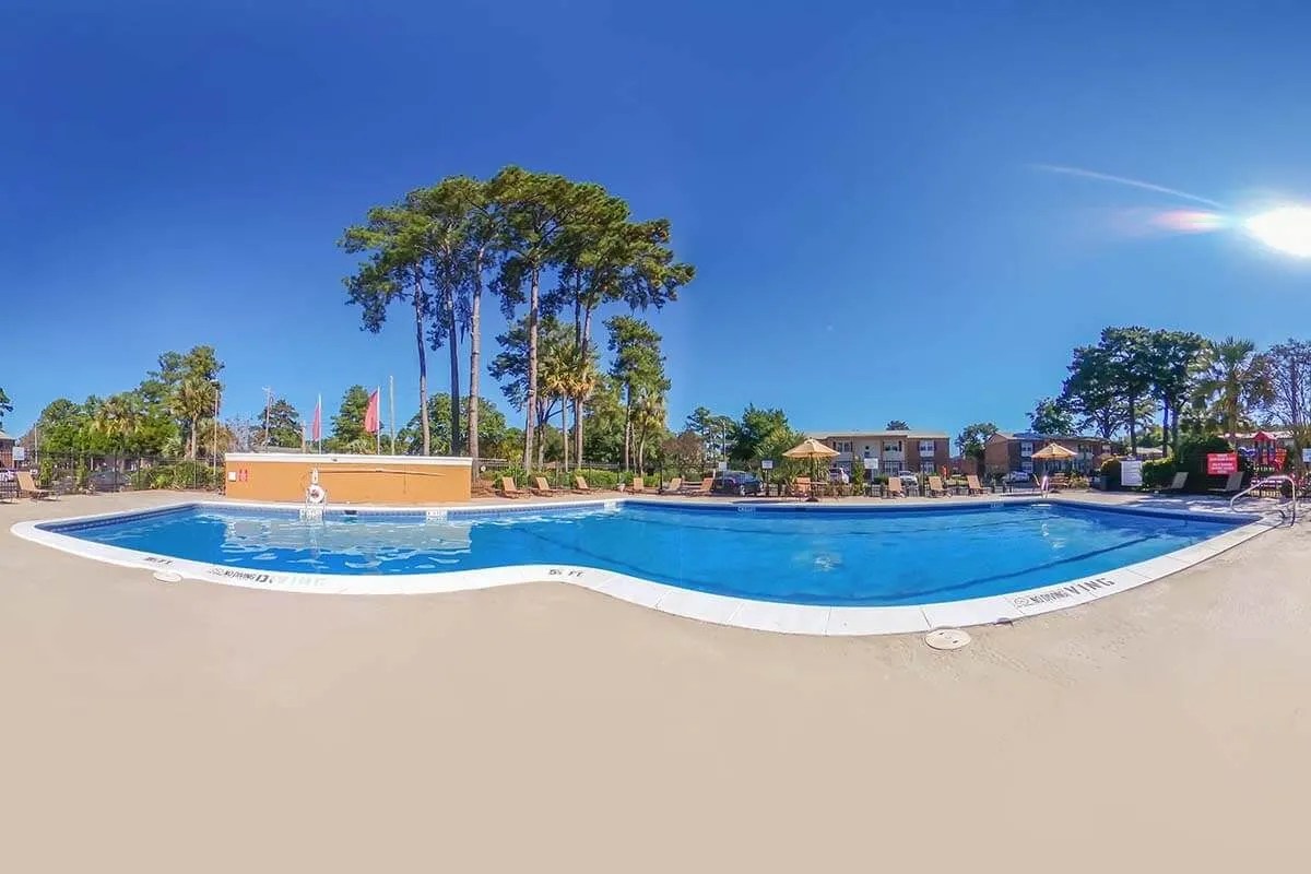 Carriage House Apartments for Rent in Savannah