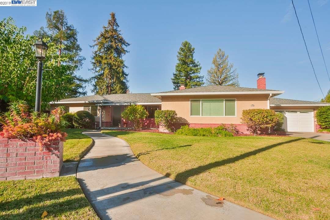 1135 Desmond Ct Fremont, CA 94539
