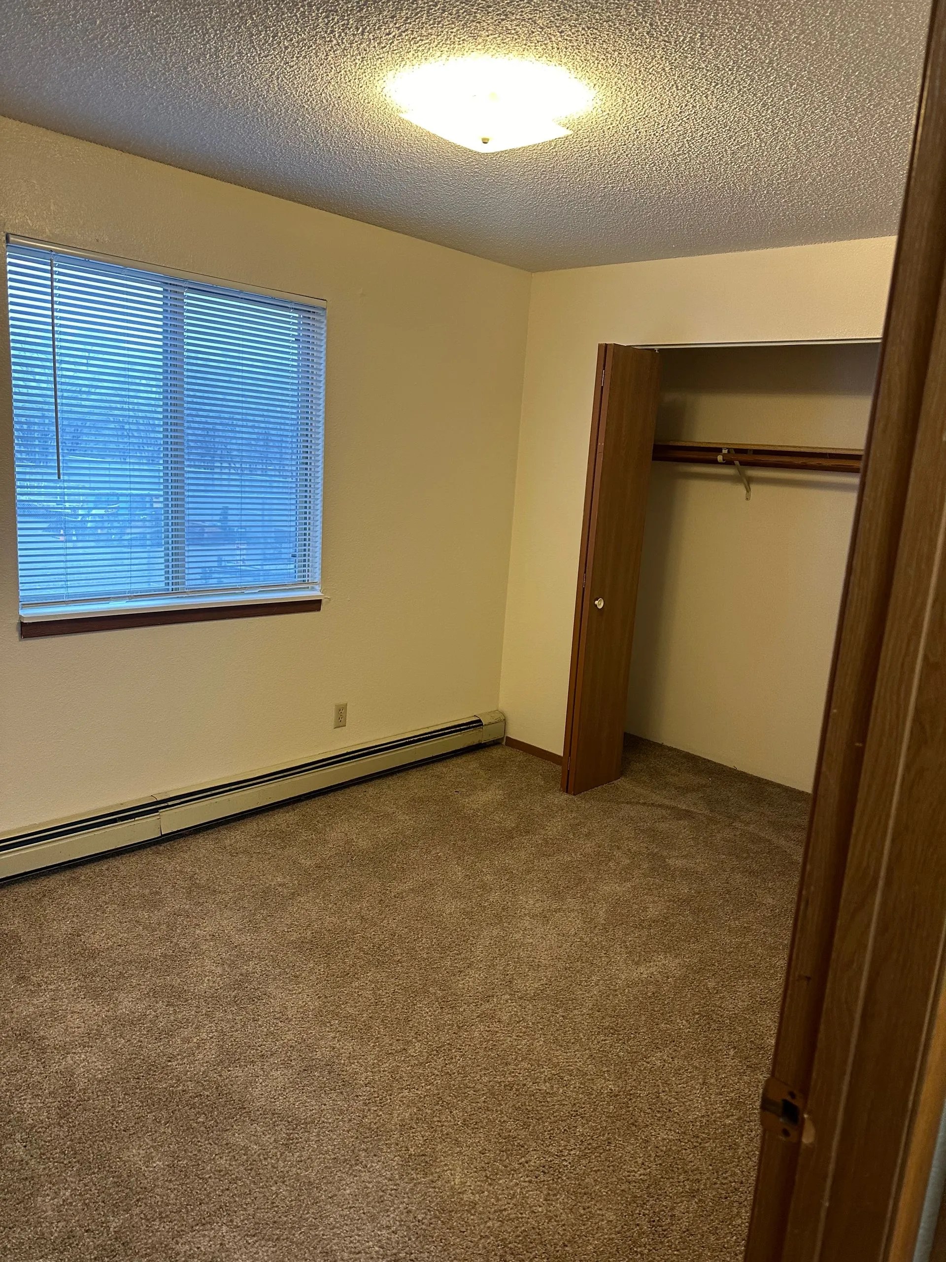 North Place Apartments / LANS Property Management