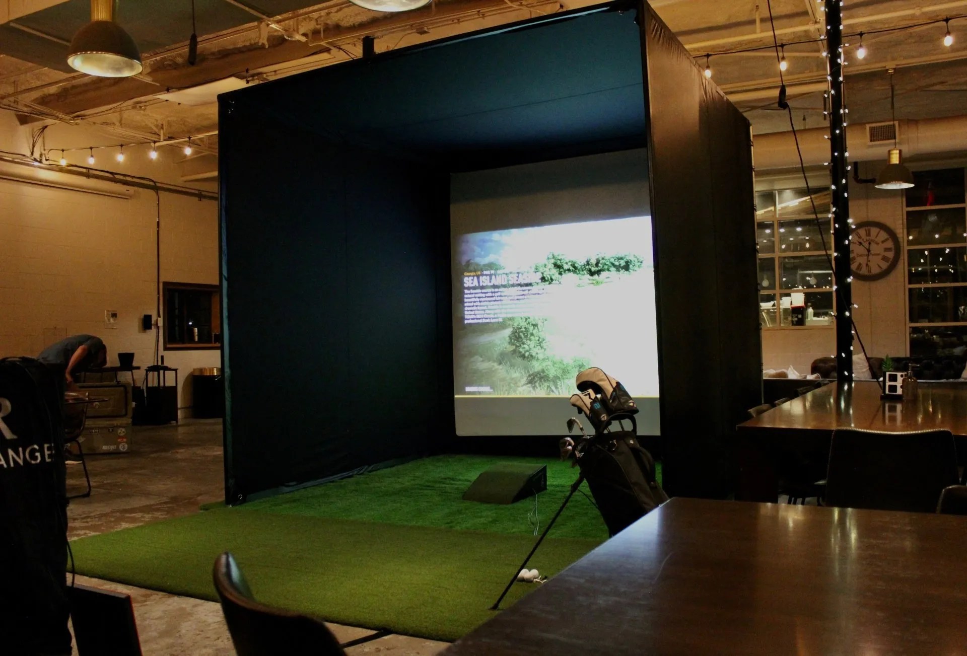 The Range Golf Mobile Golf Simulator Rentals For Parties Dallas Ft. Worth