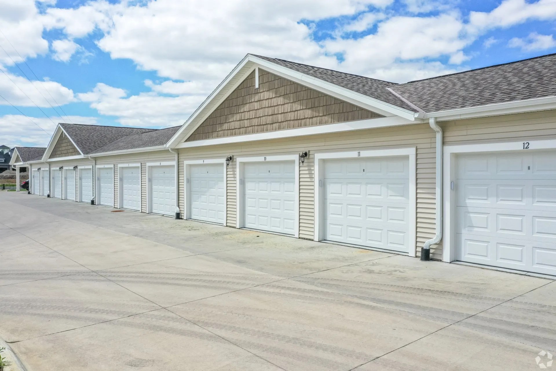 Hidden Creek Apartments New Apartments in Cedar Rapids, IA