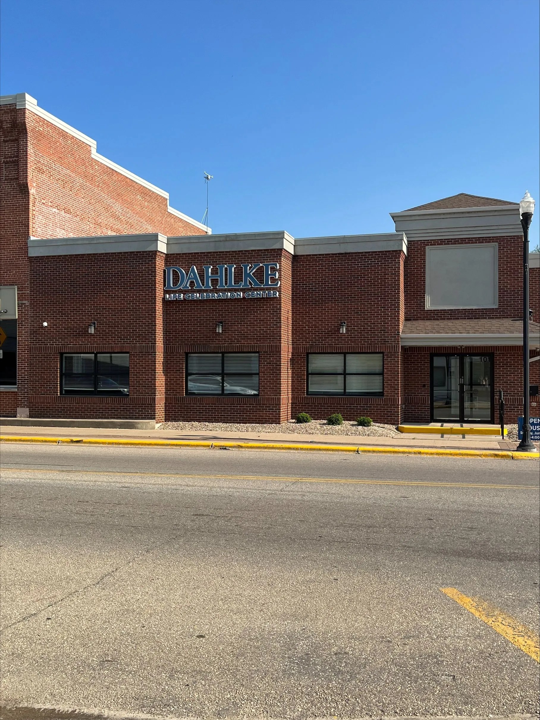 Our Facilities ClineHansonDahlke Funeral Home