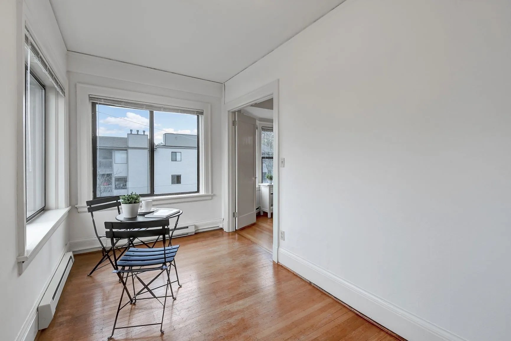 WOODLAND COURT Leschi Lakeside Property Management