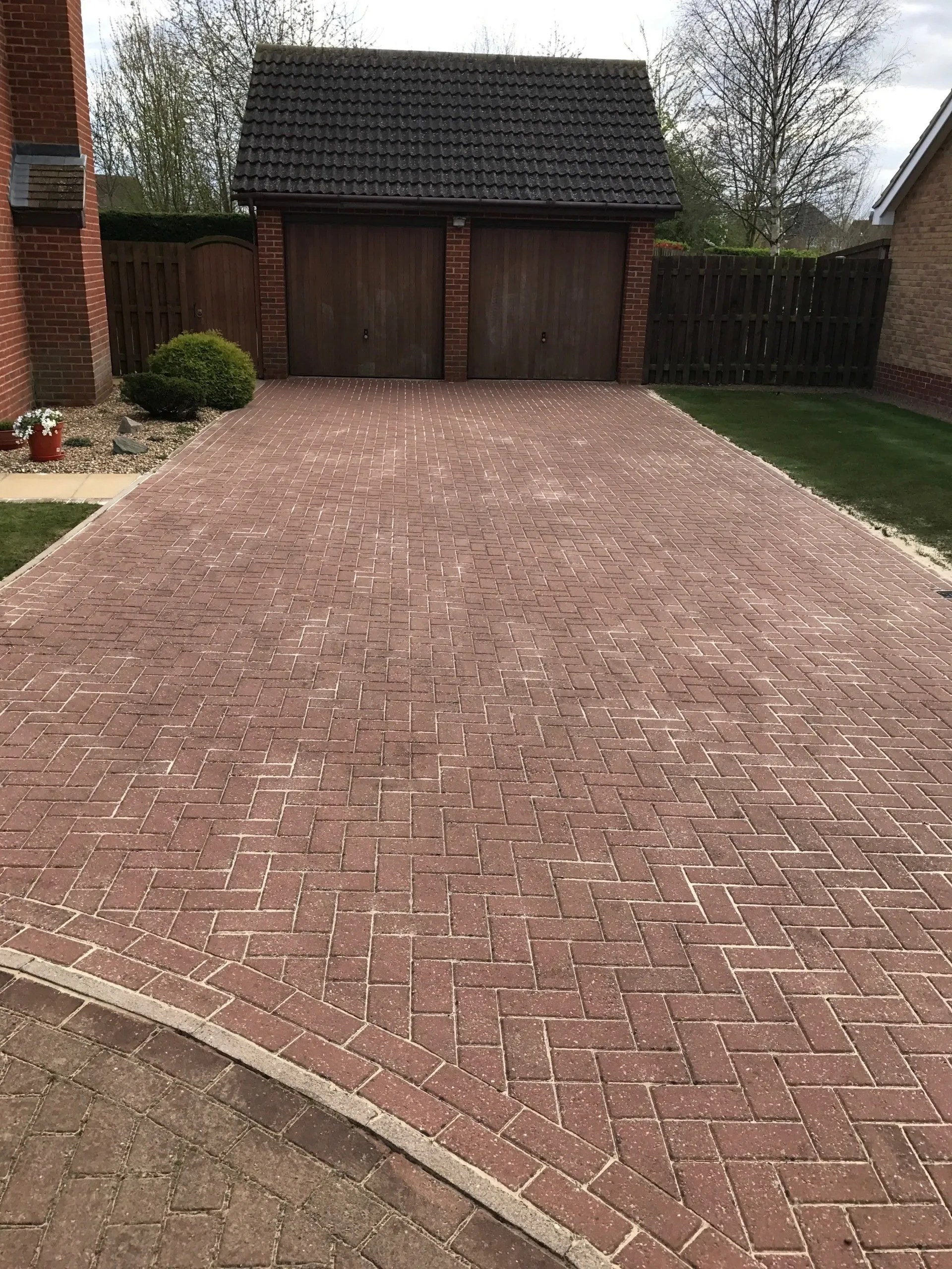 Block Paving Driveway Cleaning And Sealing Guide
