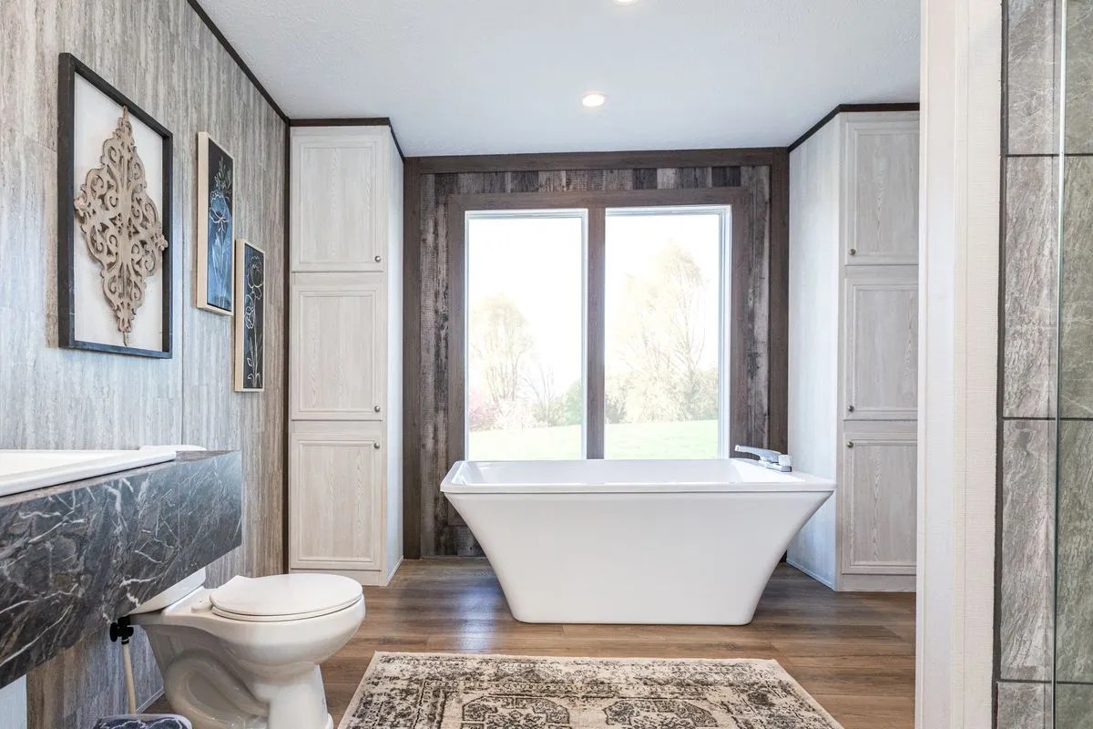 The Hampton Bay Manufactured Home Floorplan in Columbus GA Preferred