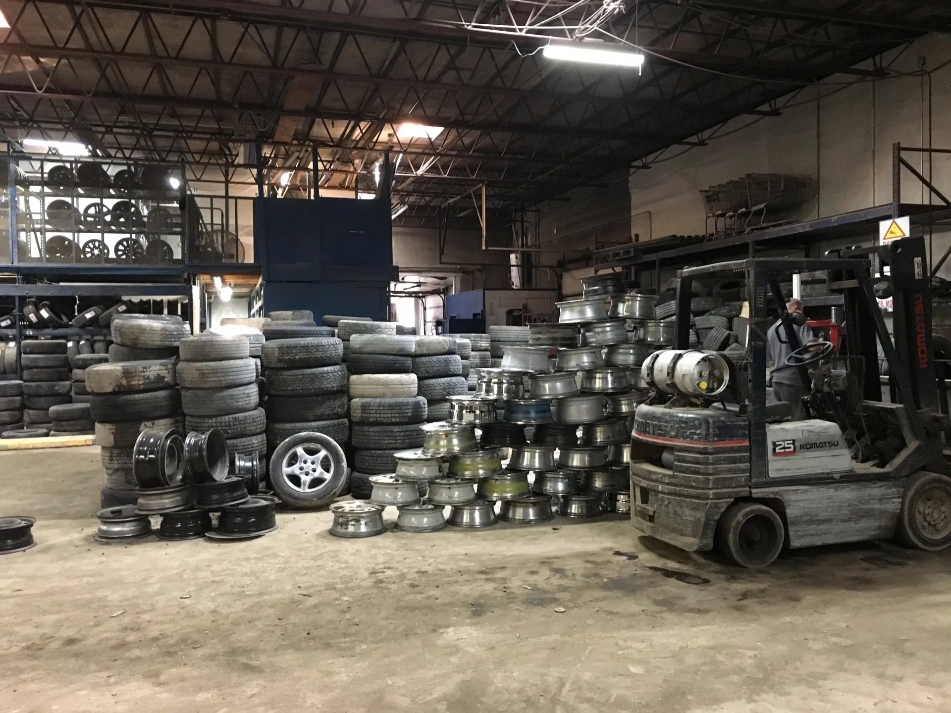 Tire Department Columbus, Ohio Edison Automotive