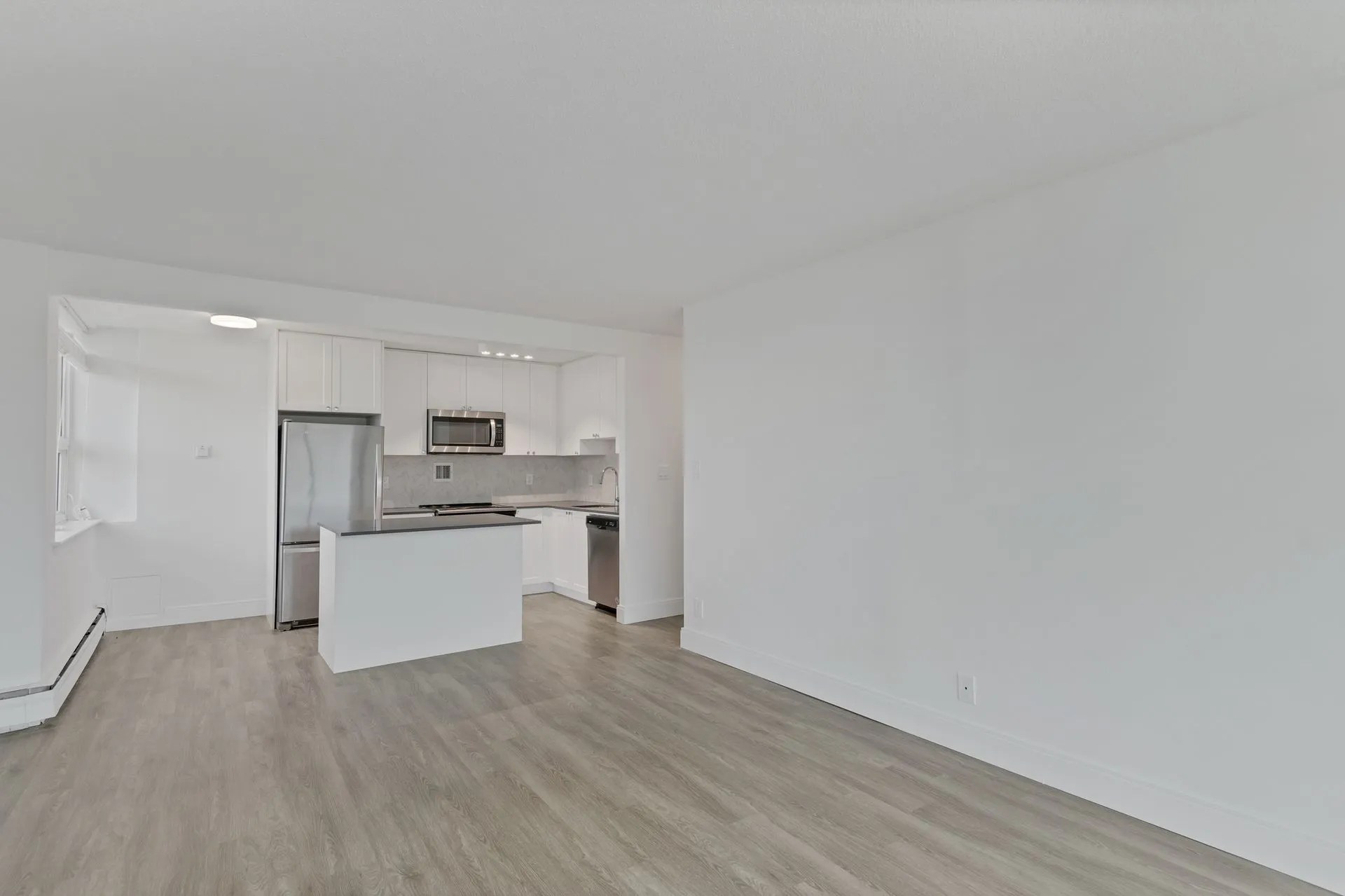 Seacrest Apartments Suites