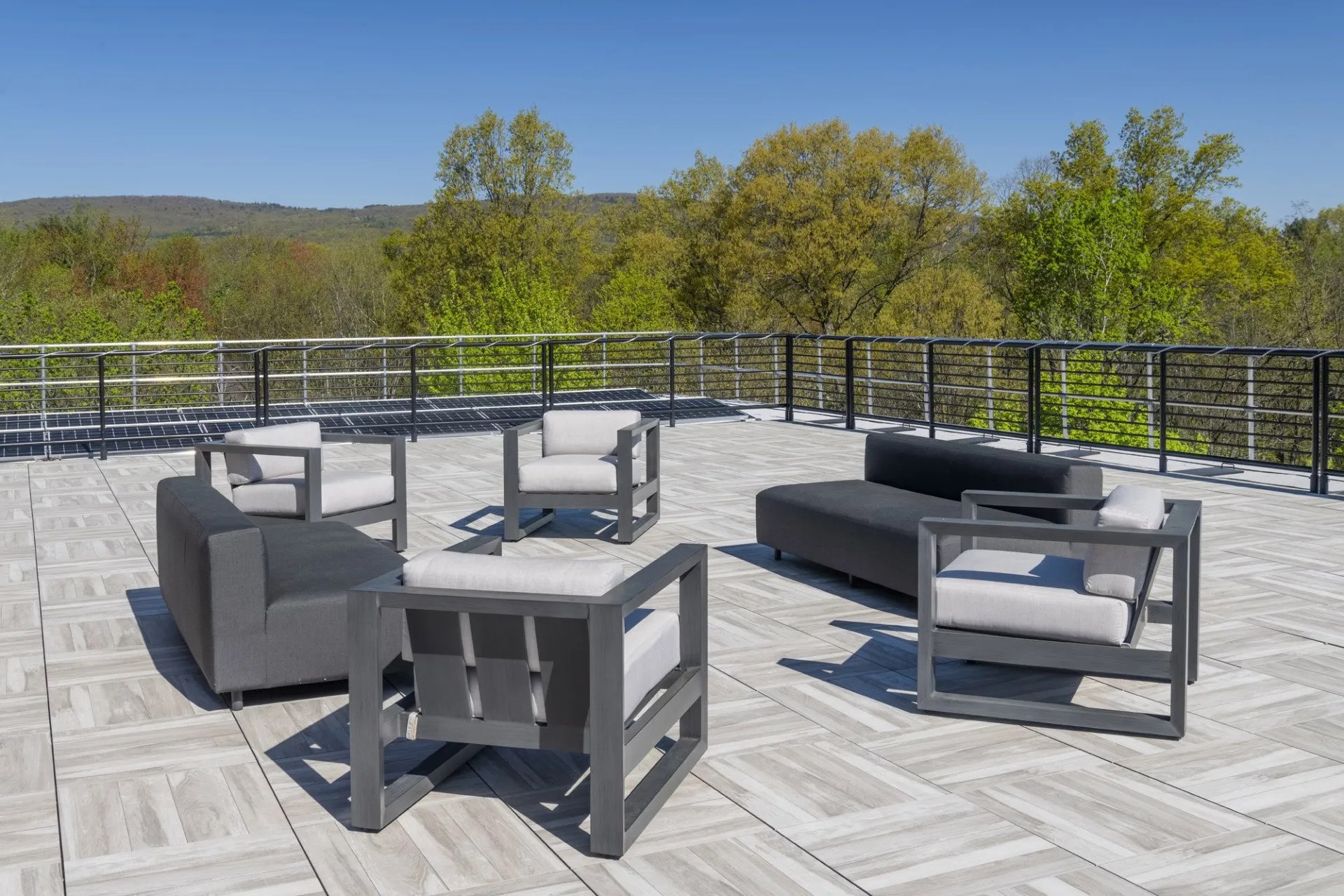 Onyx Property Management, LLC Hawk's View Apartments