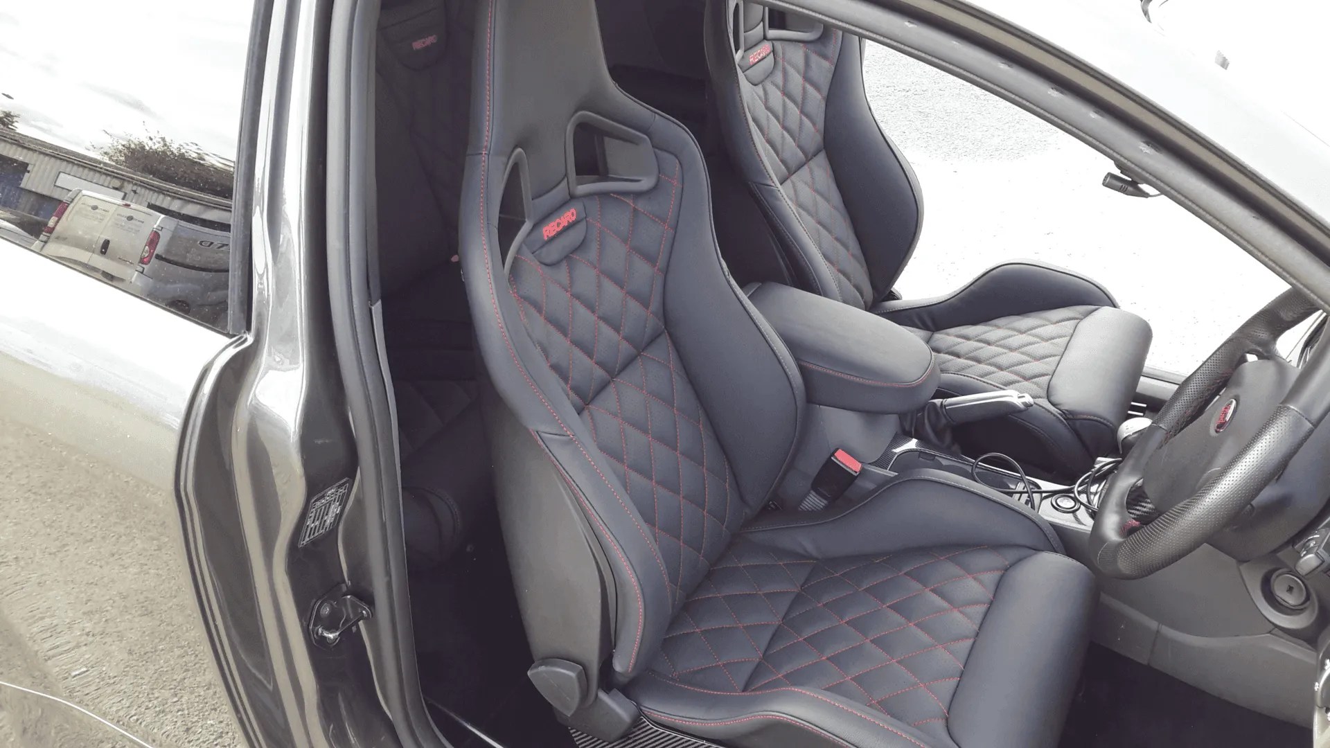 Autotrim Ltd Auto upholstery experts