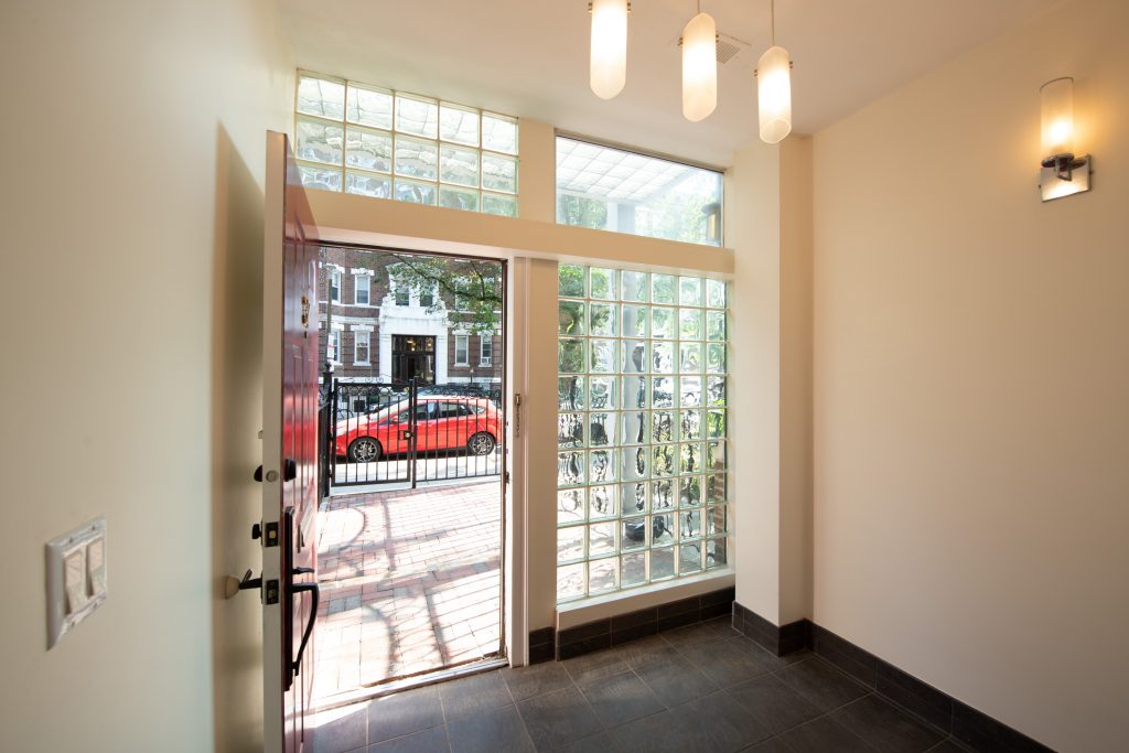 37 Queensberry St Boston MA Barth Real Estate