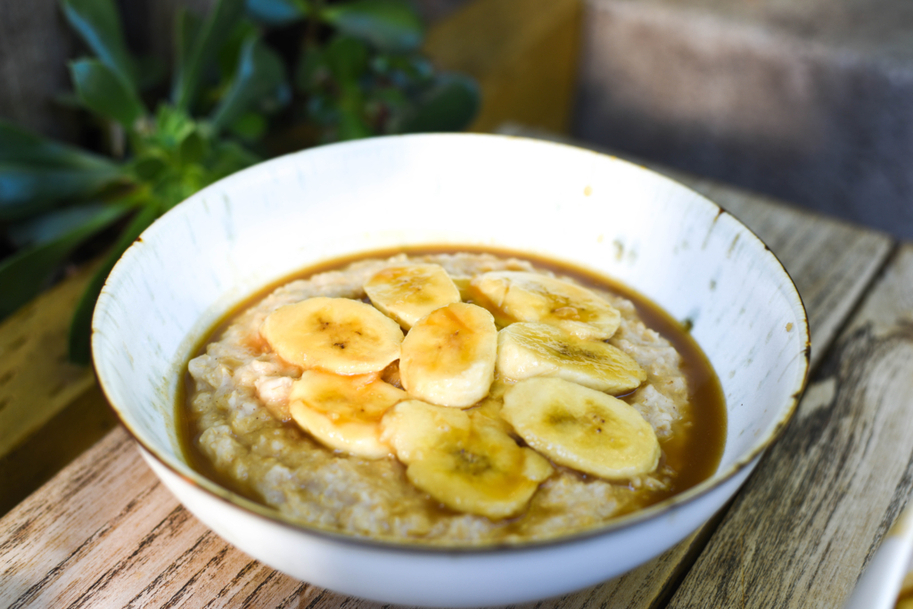 Cinnamon Porridge with Caramelised Bananas Lisa Eats World