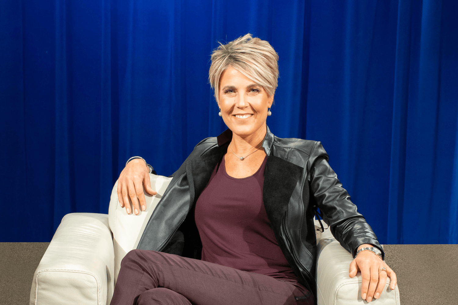 Lisa Peters hosts Uncorked at Mercedes Benz Regina Lisa Peters