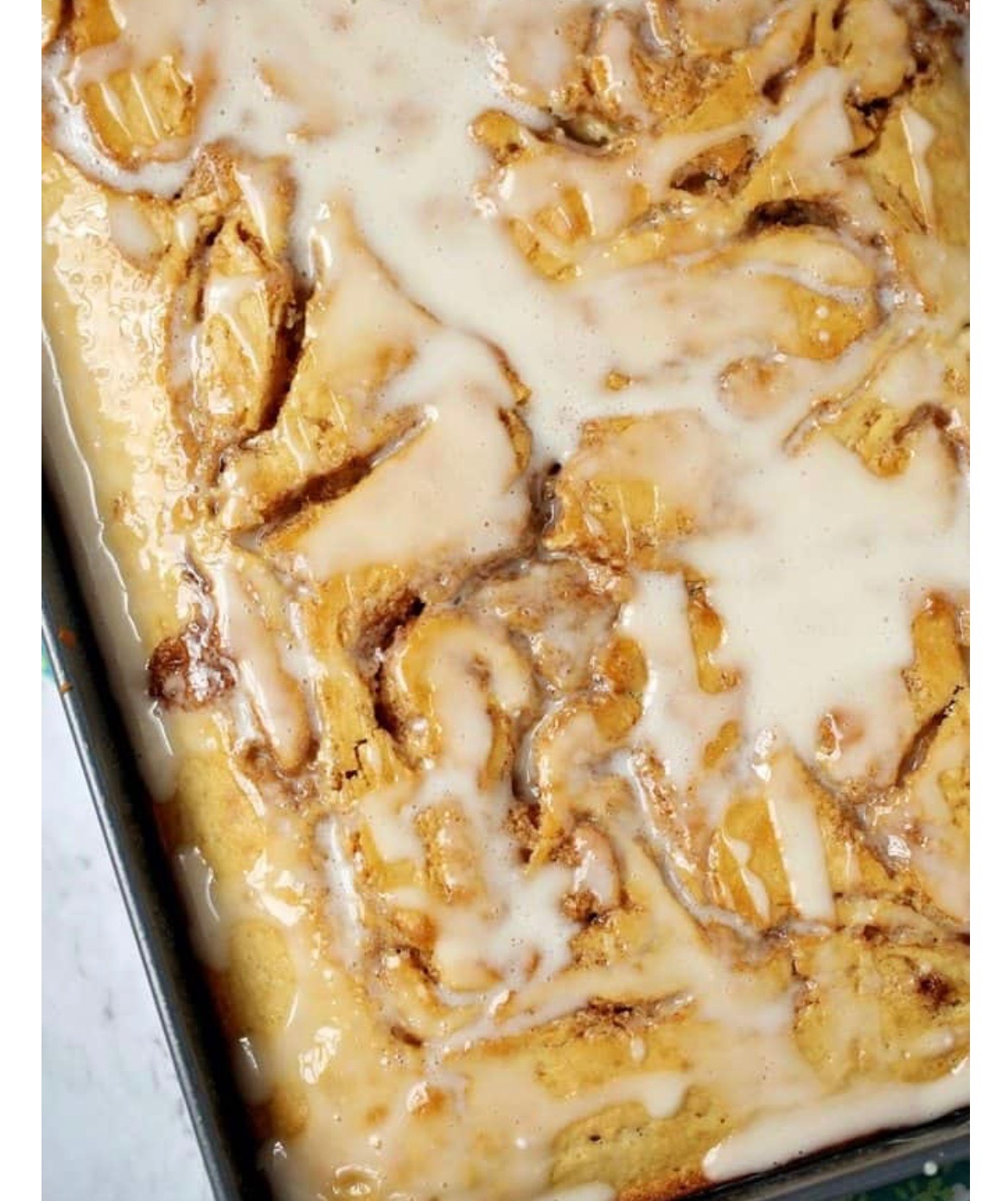 Cinnamon Roll Cake Lisa Robertson