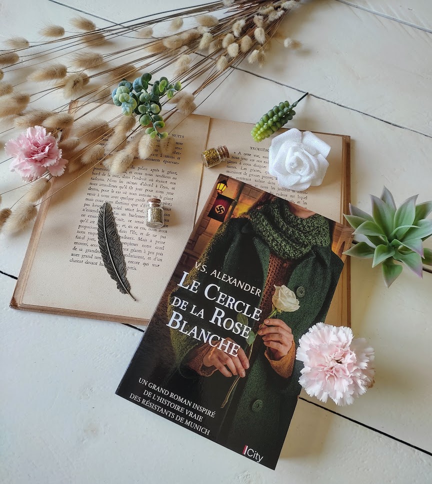 Le cercle de la rose blanche, VS Alexander