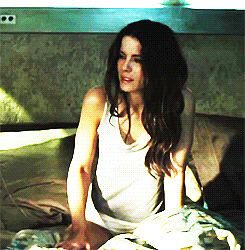 Kate Beckinsale Total Recall Gif