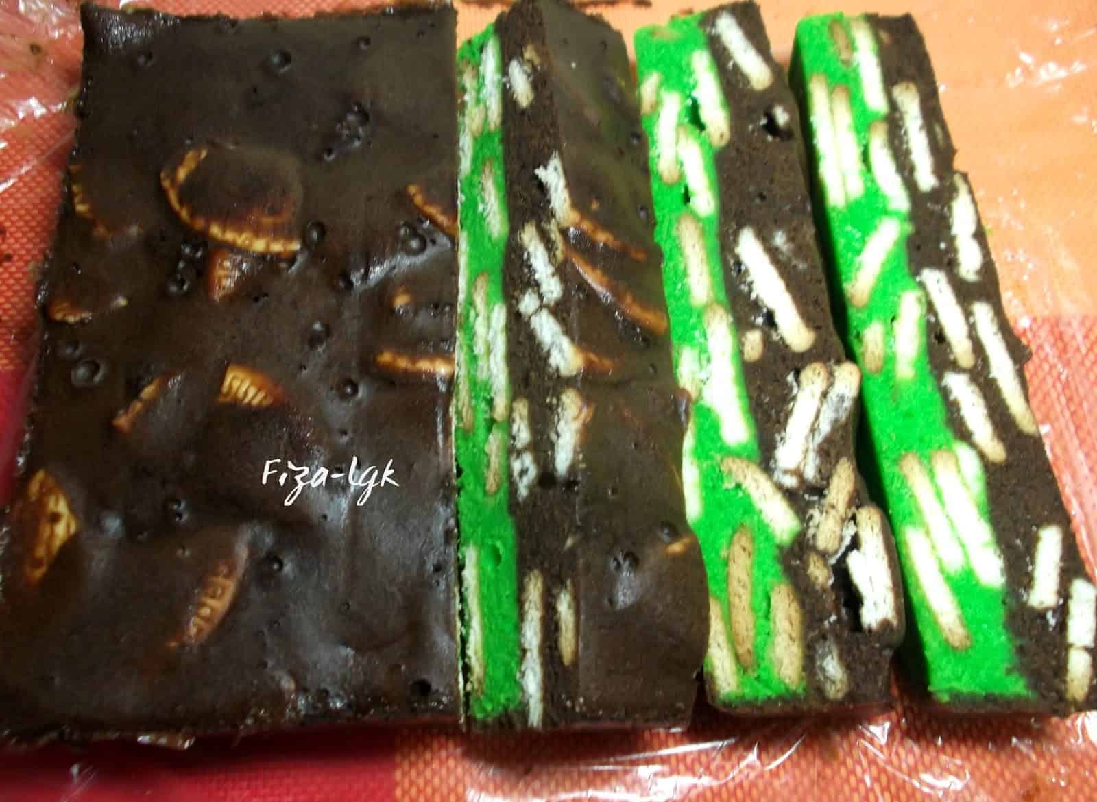 10 Resepi Kek Batik Lembut, Sedap dan Enak (TERBARU)