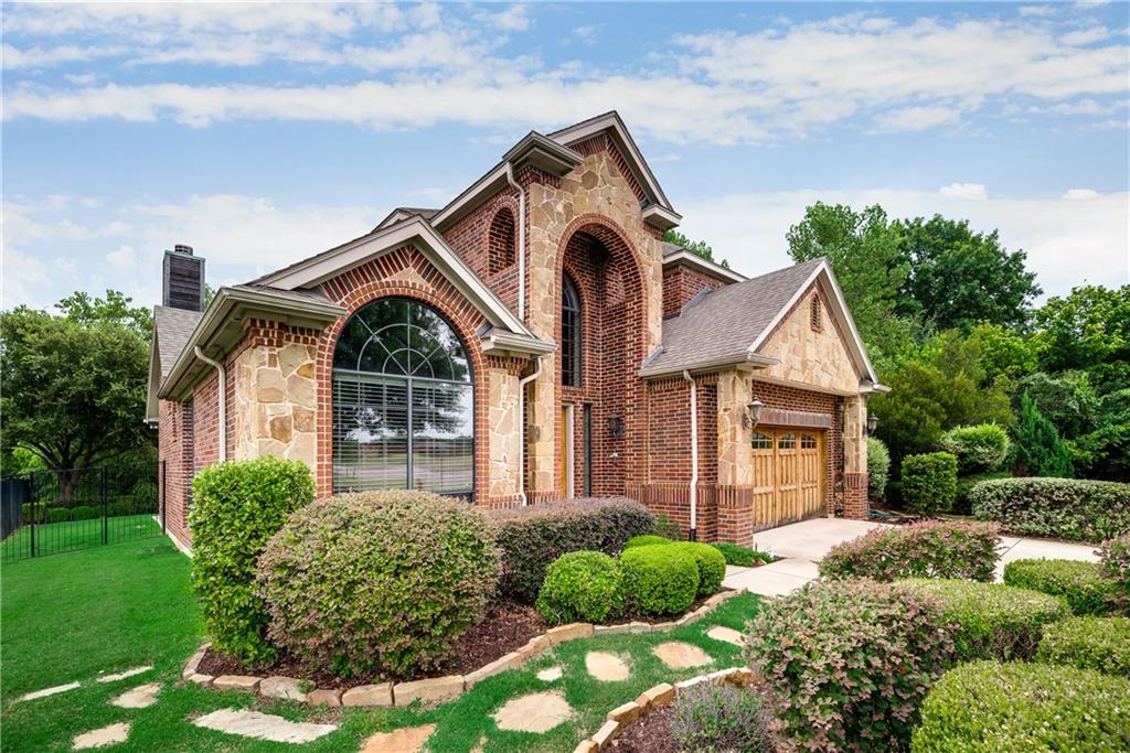 404 Corriente Trl, Azle, TX 76020